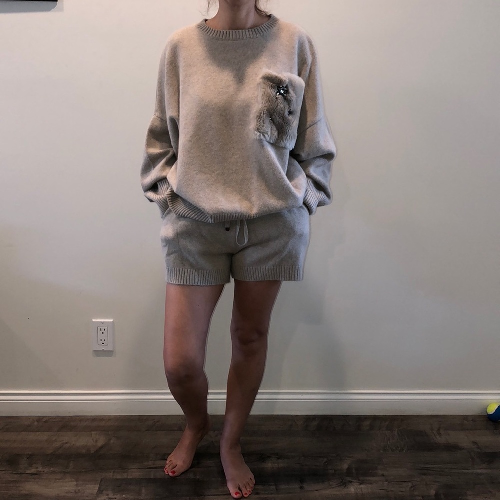 Wooly set: top and shorts.